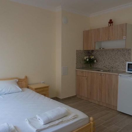 Rent Apartments Martin Beach Pomorie Exterior photo